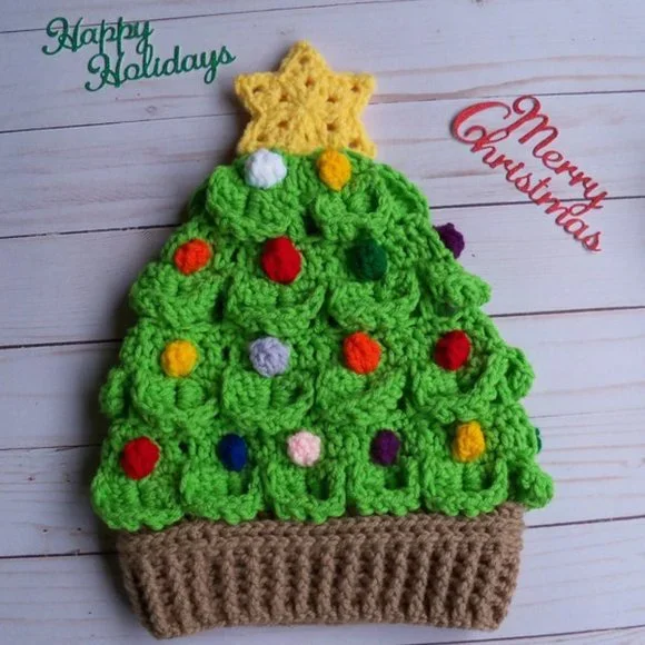 Hand Crafted | Accessories | Christmas Tree Beanie 